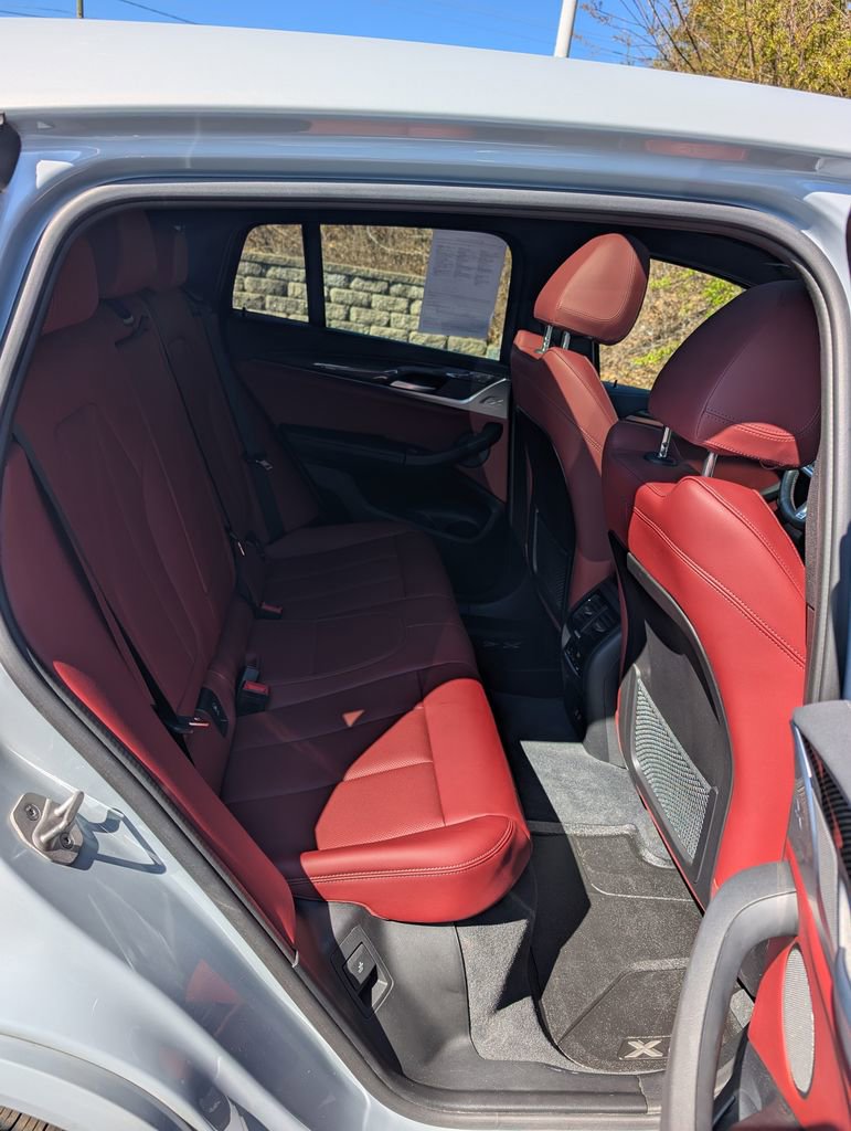 Used 2023 BMW X4 M40i w/ Premium Package AWD/4WD image 18