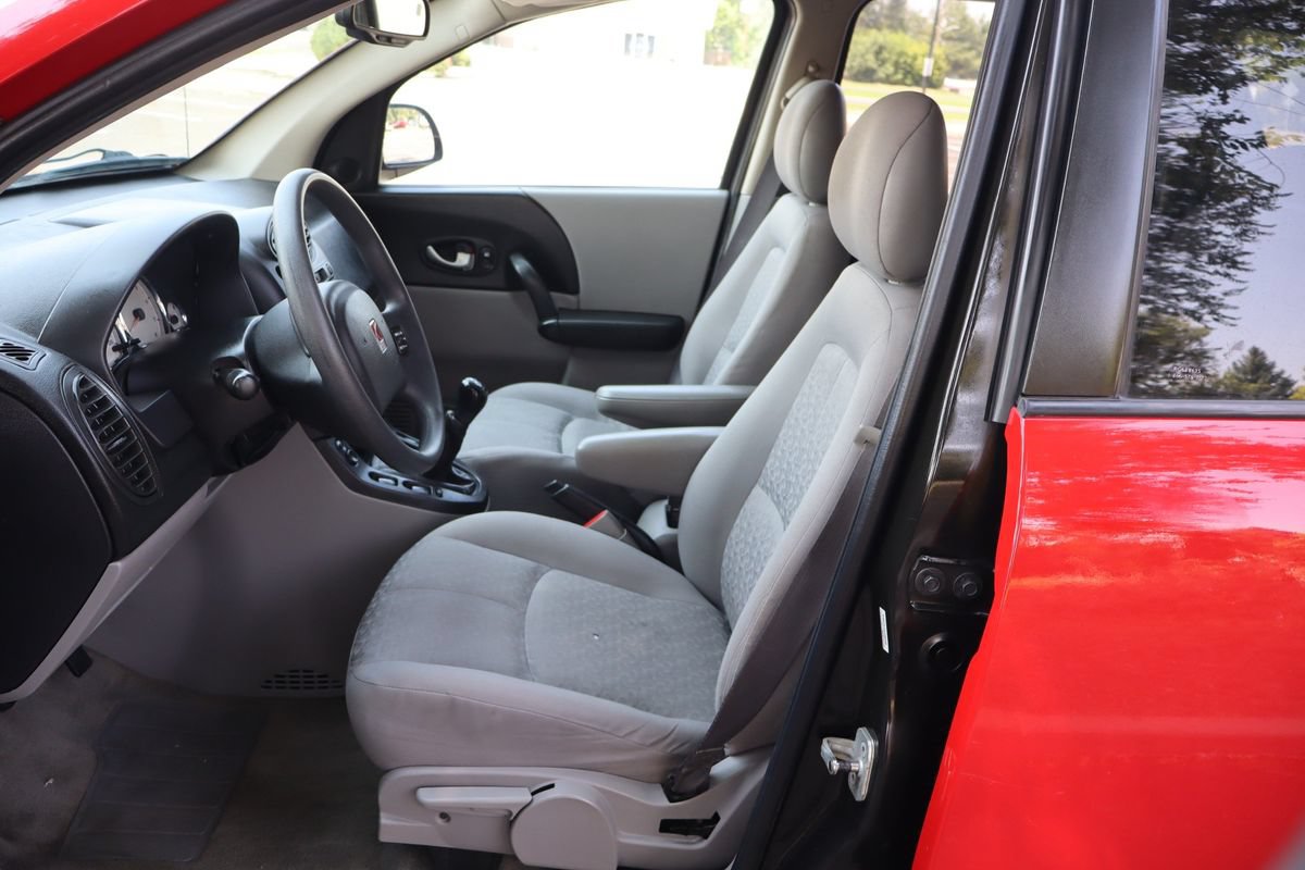 Used 2005 Saturn Vue 2WD w/ Sport Plus Pkg image 19