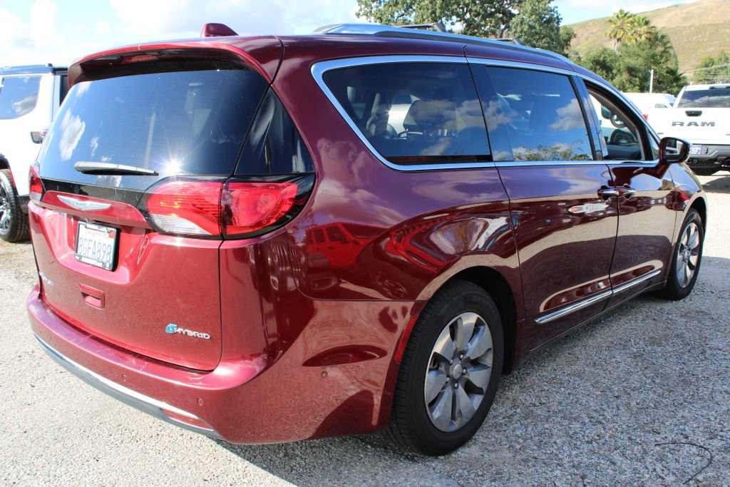Used 2018 Chrysler Pacifica Limited w/ Advanced Safetytec Group image 4