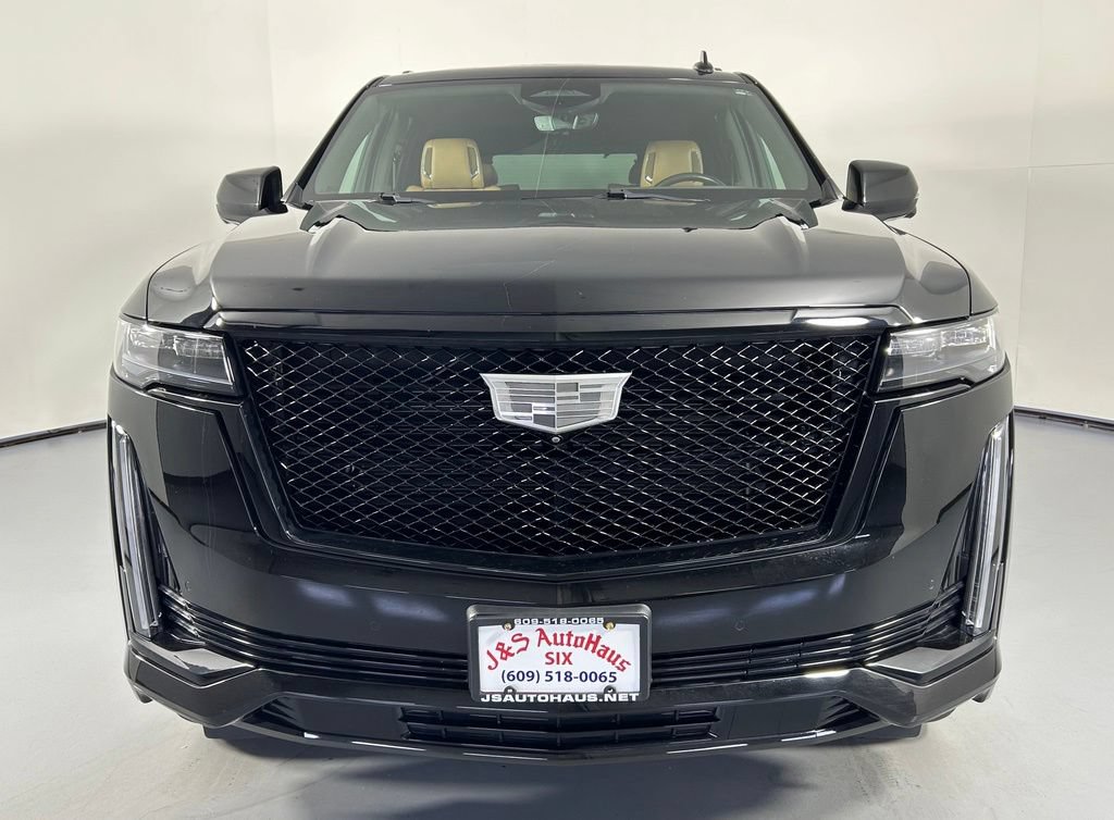 Used 2021 Cadillac Escalade Sport w/ Driver Assist Tech Package AWD/4WD image 2
