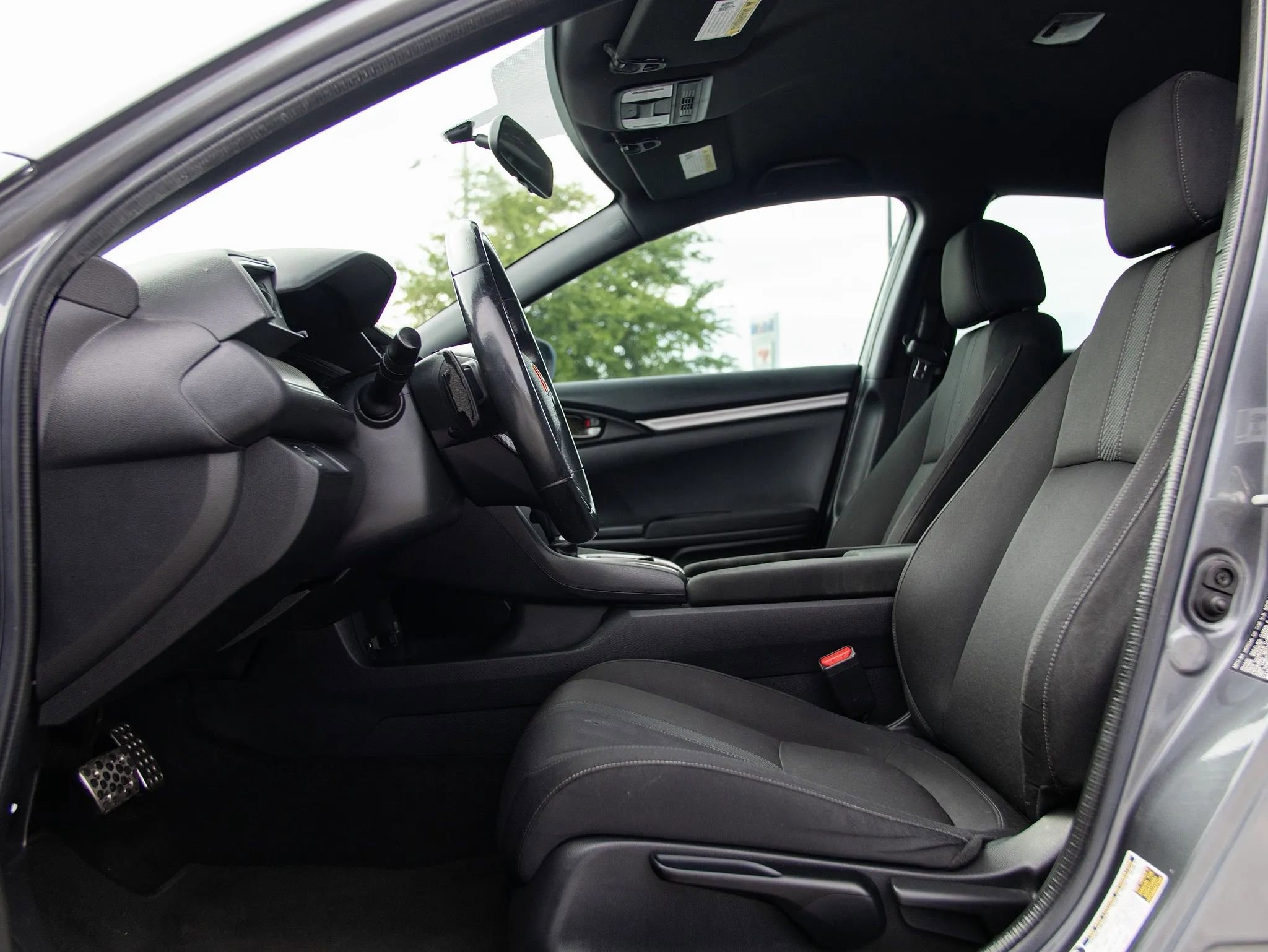 Used 2017 Honda Civic Sport image 18