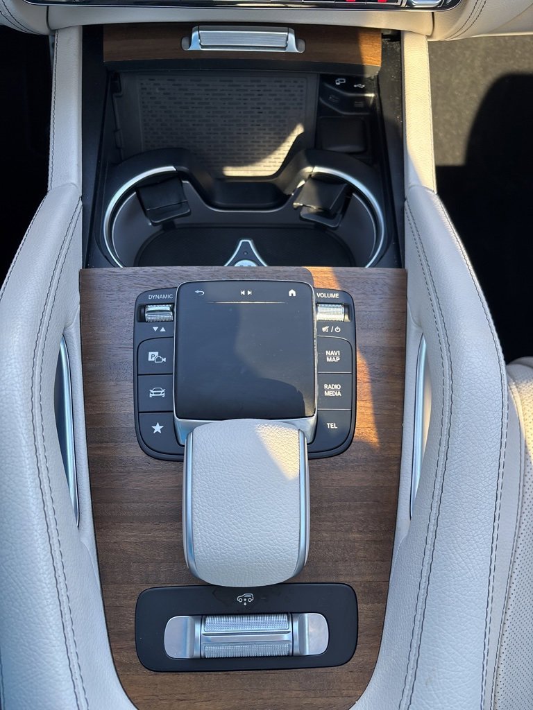 Used 2022 Mercedes-Benz GLS 450 4MATIC image 24