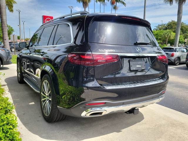 Used 2026 Mercedes-Benz GLS 580 4MATIC image 6