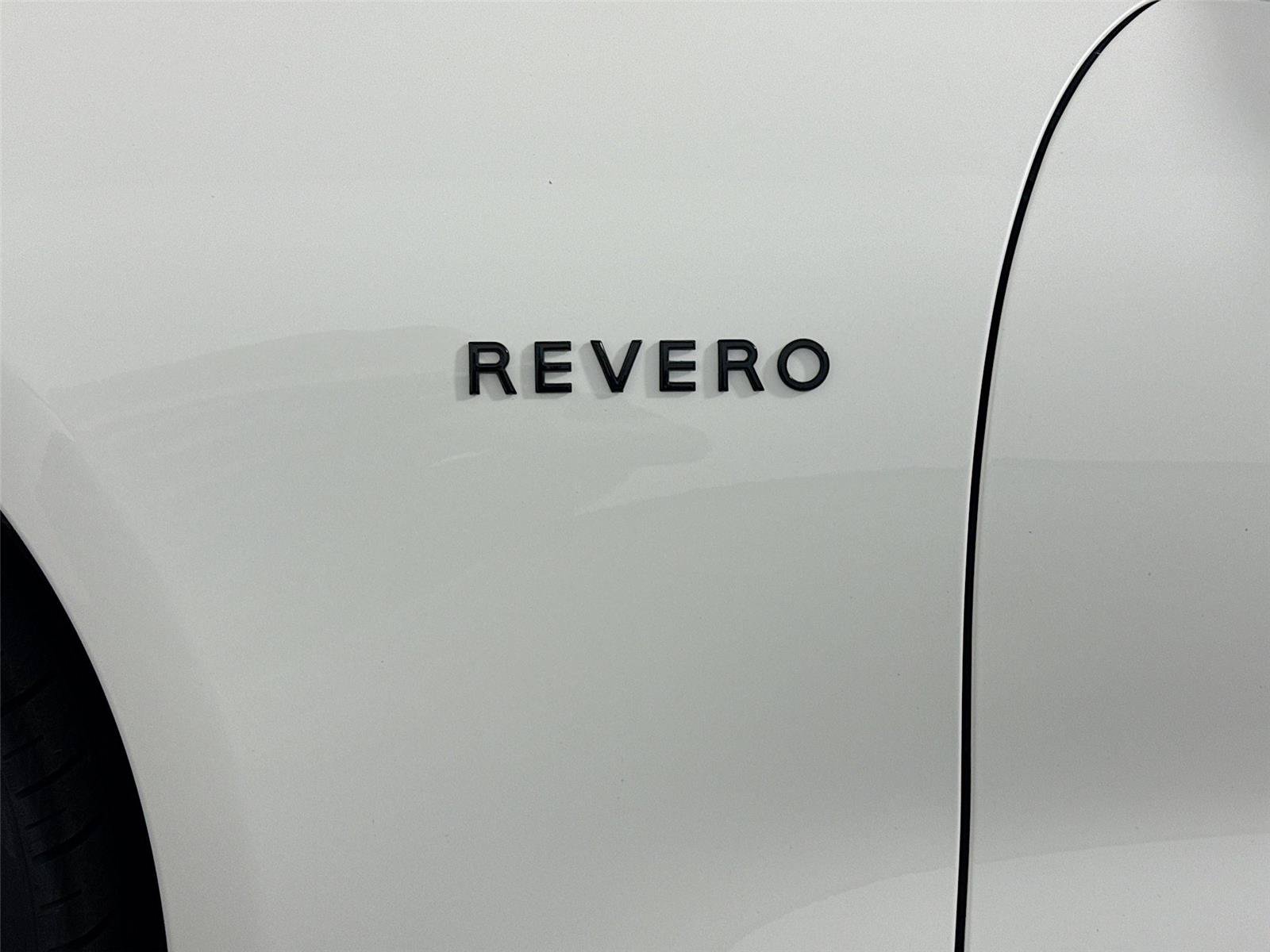 New 2025 Karma Revero Luxury RWD image 34