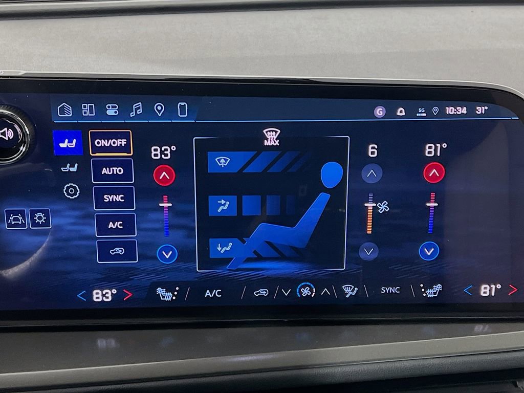 New 2026 Chevrolet Traverse LT w/ LPO, Floor Liner Package image 16