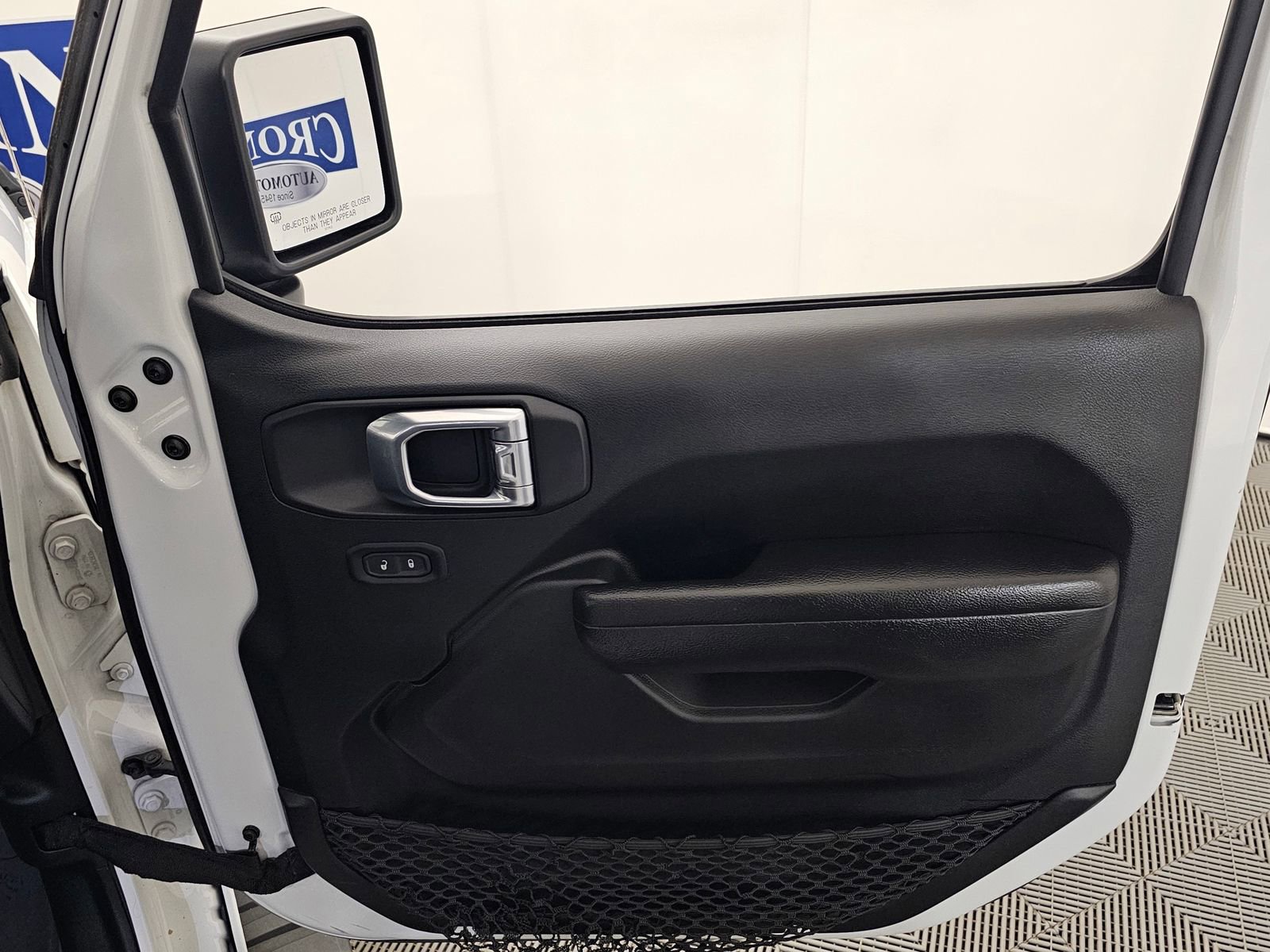 Used 2022 Jeep Gladiator Sport image 43