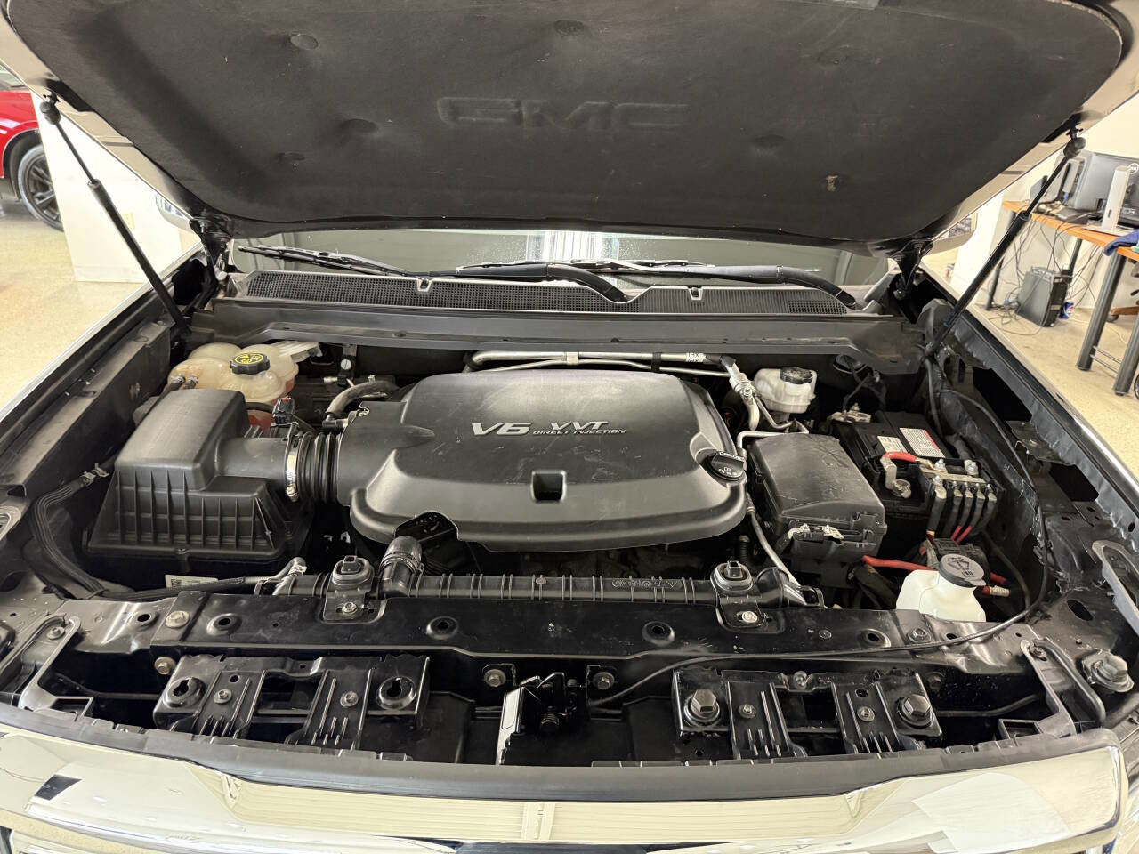 Used 2021 GMC Canyon Denali image 26