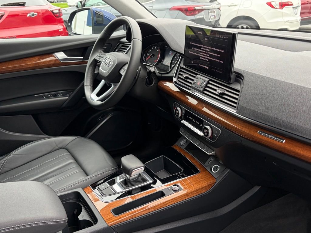 Used 2023 Audi Q5 2.0T Premium w/ Convenience Package AWD/4WD image 20