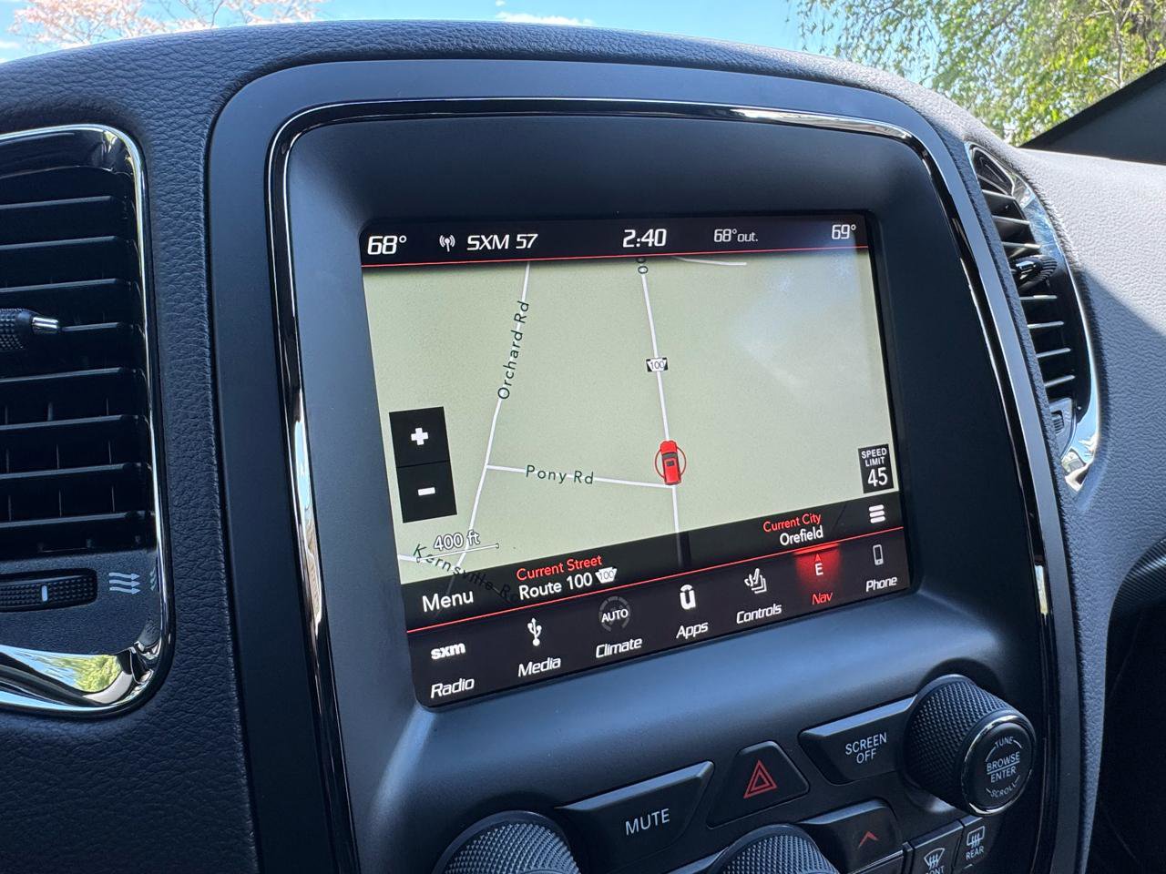 Used 2018 Dodge Durango SRT w/ Technology Group AWD/4WD image 20