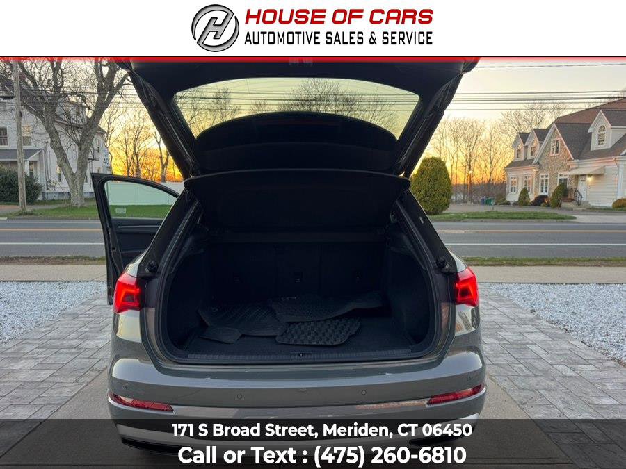 Used 2019 Audi Q3 2.0T Premium Plus w/ Premium Plus Package image 30