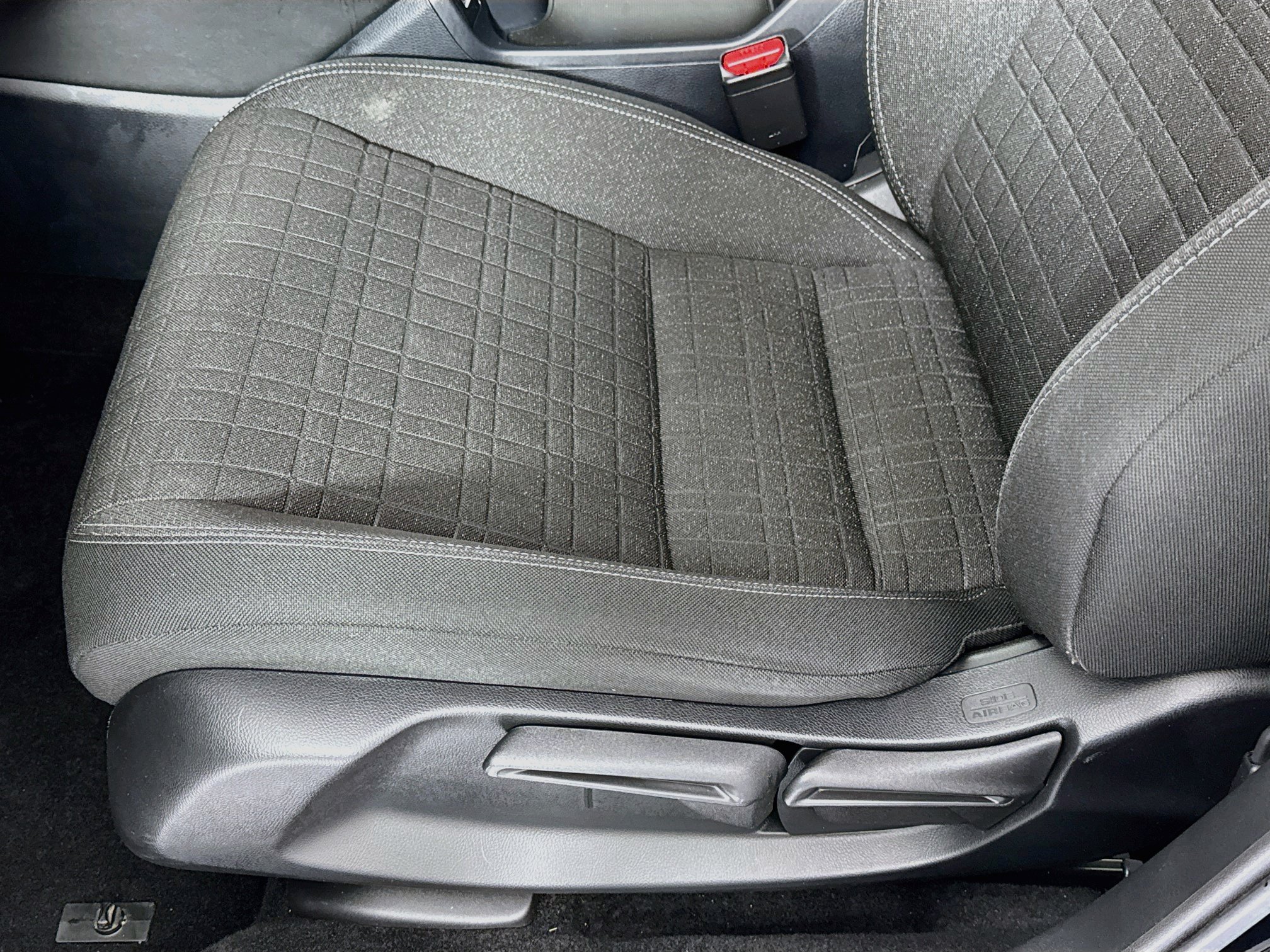 Certified 2023 Honda HR-V LX image 18