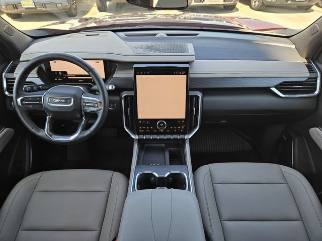 Used 2025 GMC Acadia Elevation w/ Elevation Premium Package FWD image 9