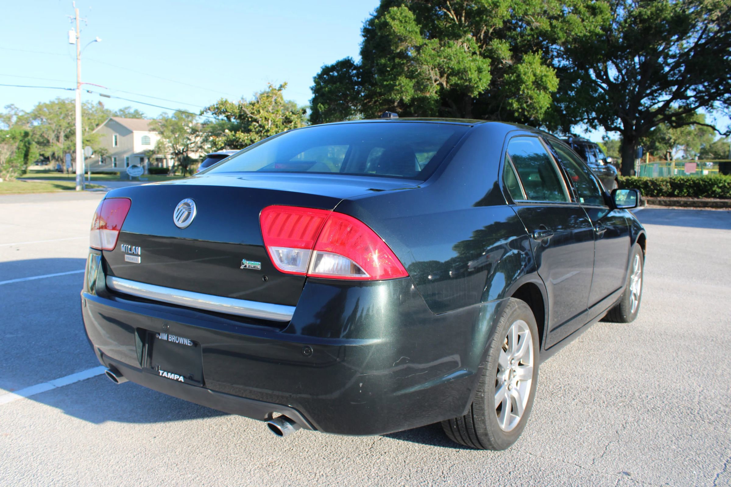 Used 2010 Mercury Milan Premier FWD image 12