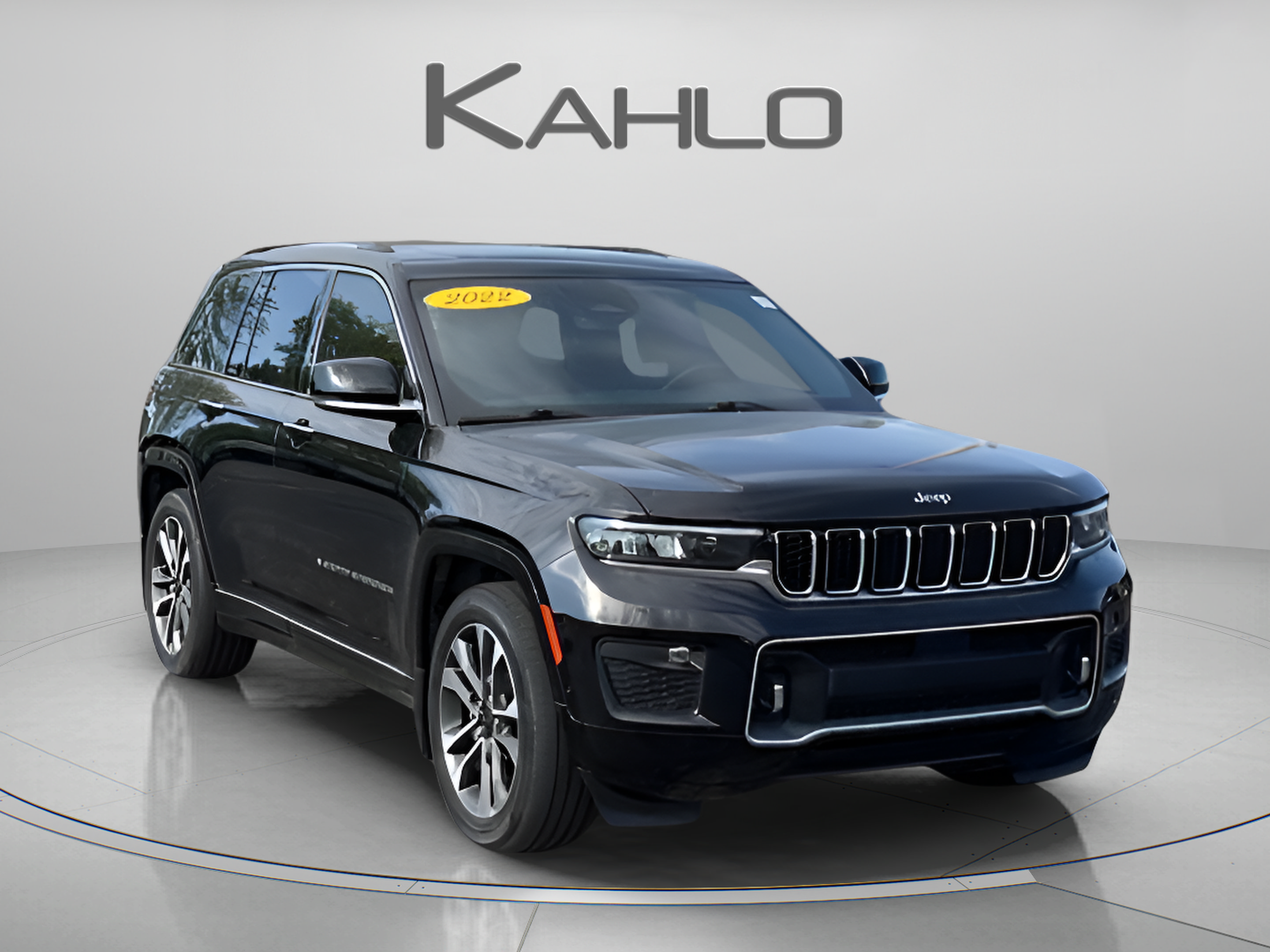Used 2022 Jeep Grand Cherokee Overland w/ MOPAR Finishing Package AWD/4WD image 6