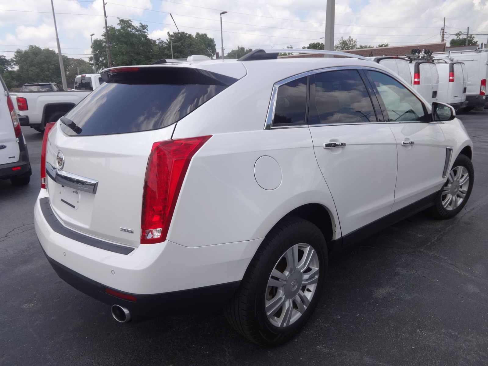 Used 2016 Cadillac SRX Luxury w/ Driver Awareness Package image 7