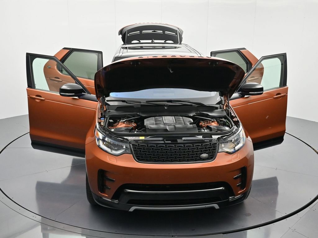 Used 2018 Land Rover Discovery HSE image 46