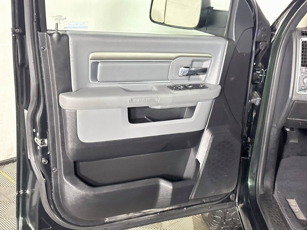 Used 2017 RAM 1500 Big Horn AWD/4WD image 10
