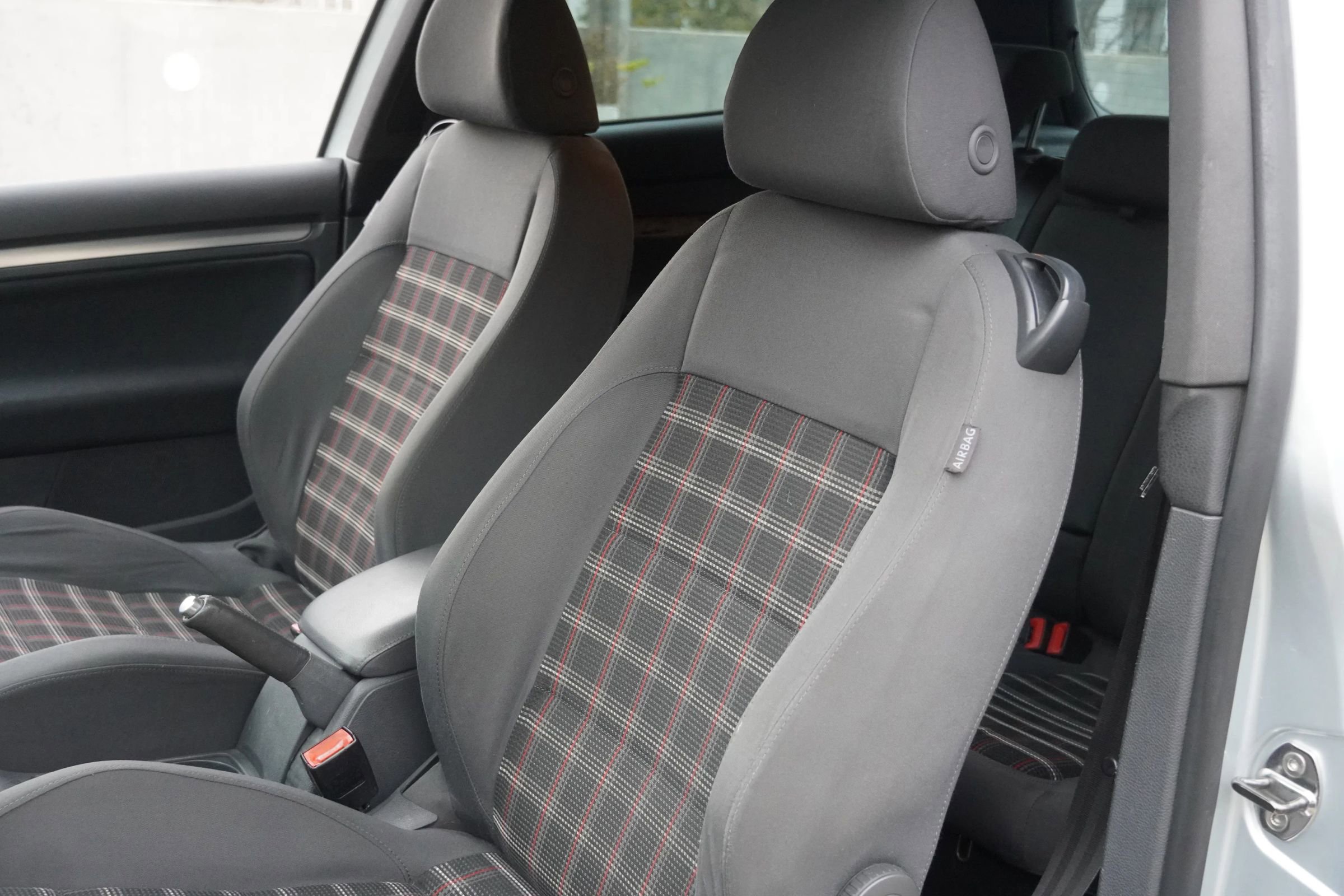 Used 2007 Volkswagen GTI 2.0T 2-Door image 25