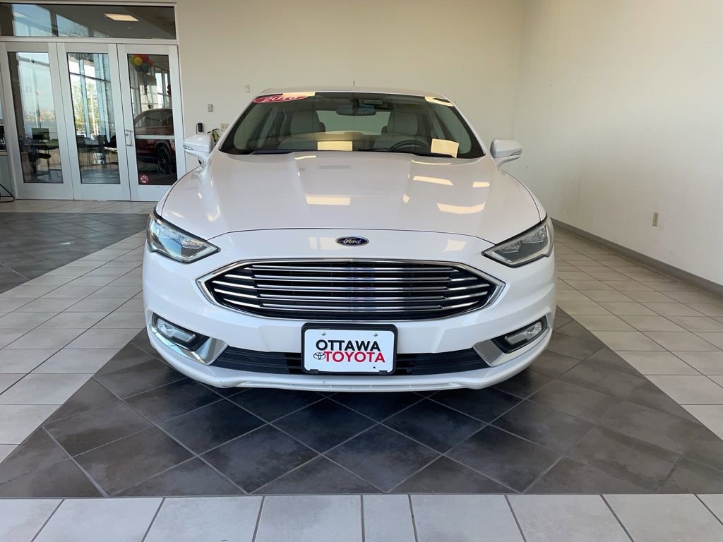 Used 2018 Ford Fusion Titanium AWD/4WD image 3