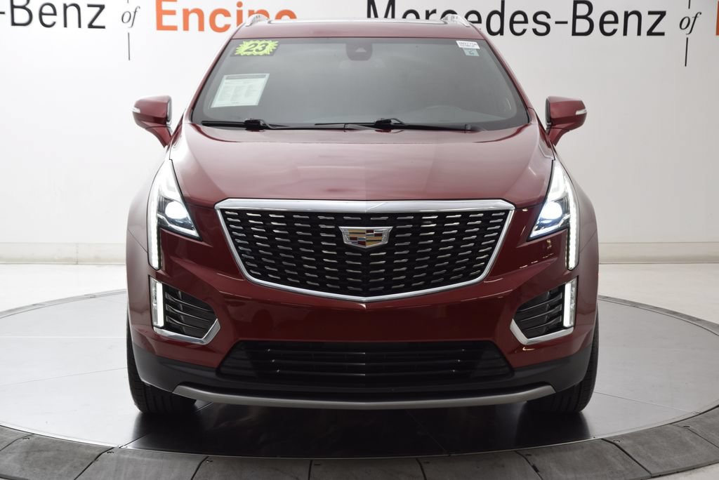Used 2023 Cadillac XT5 Premium Luxury w/ LPO, Floor Liner Package FWD image 9