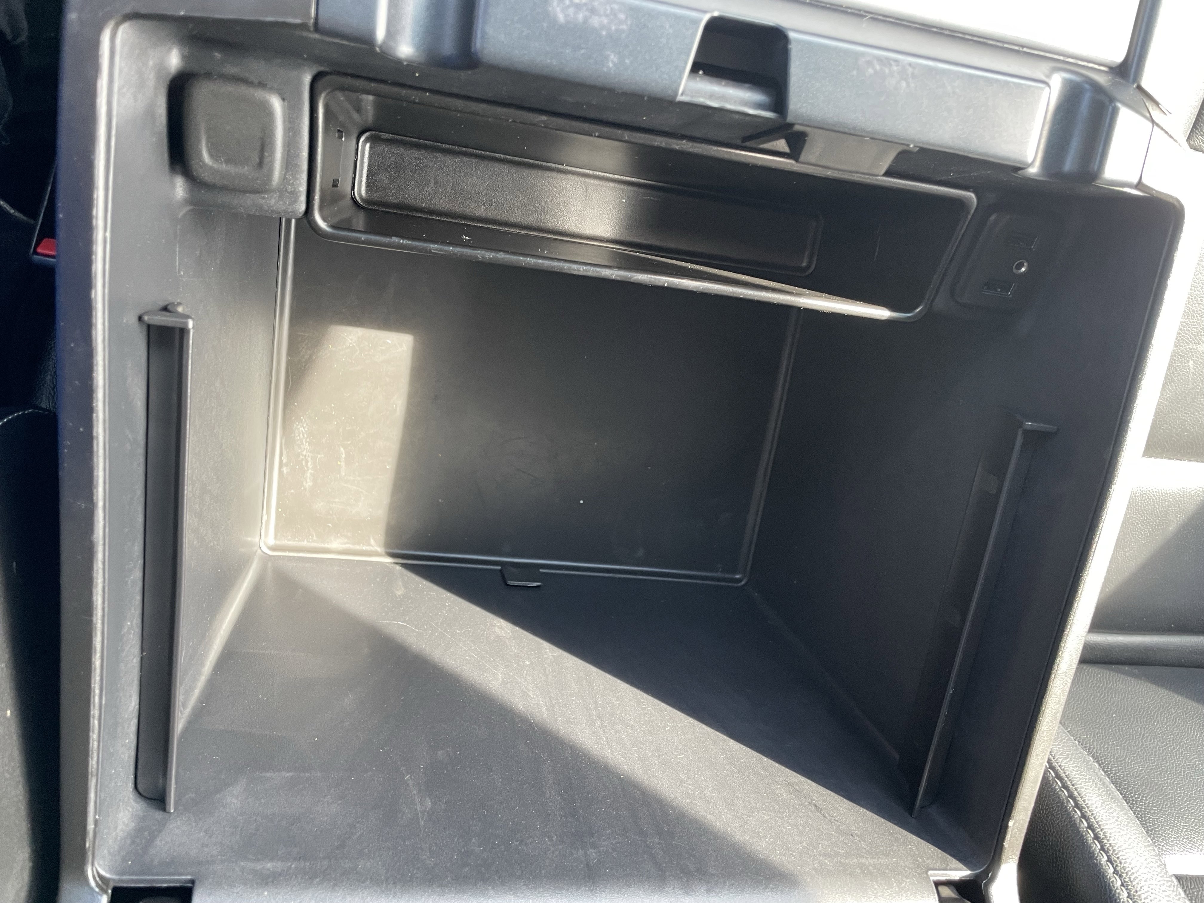 Used 2017 GMC Sierra 1500 SLT w/ SLT Premium Package image 27