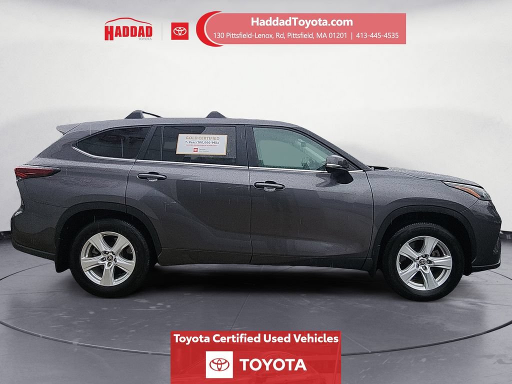 Certified 2024 Toyota Highlander LE AWD/4WD image 7