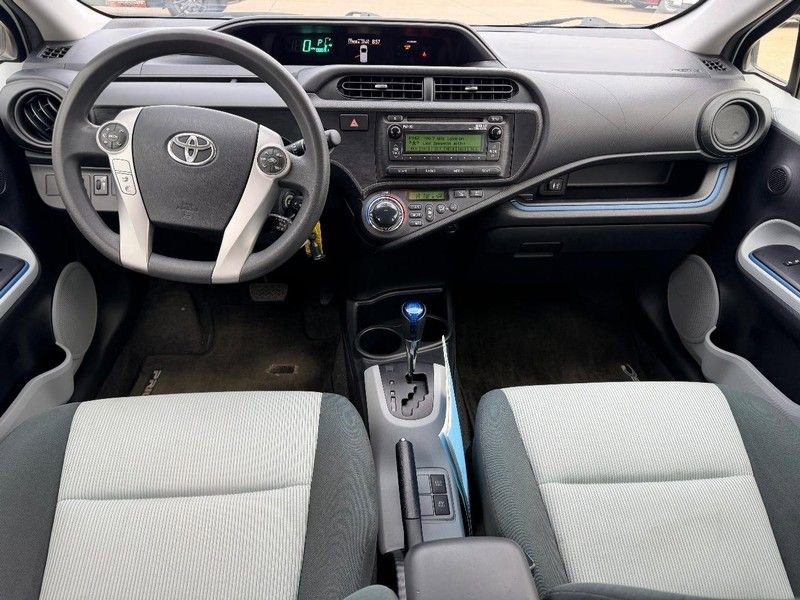 Used 2013 Toyota Prius C Two image 9