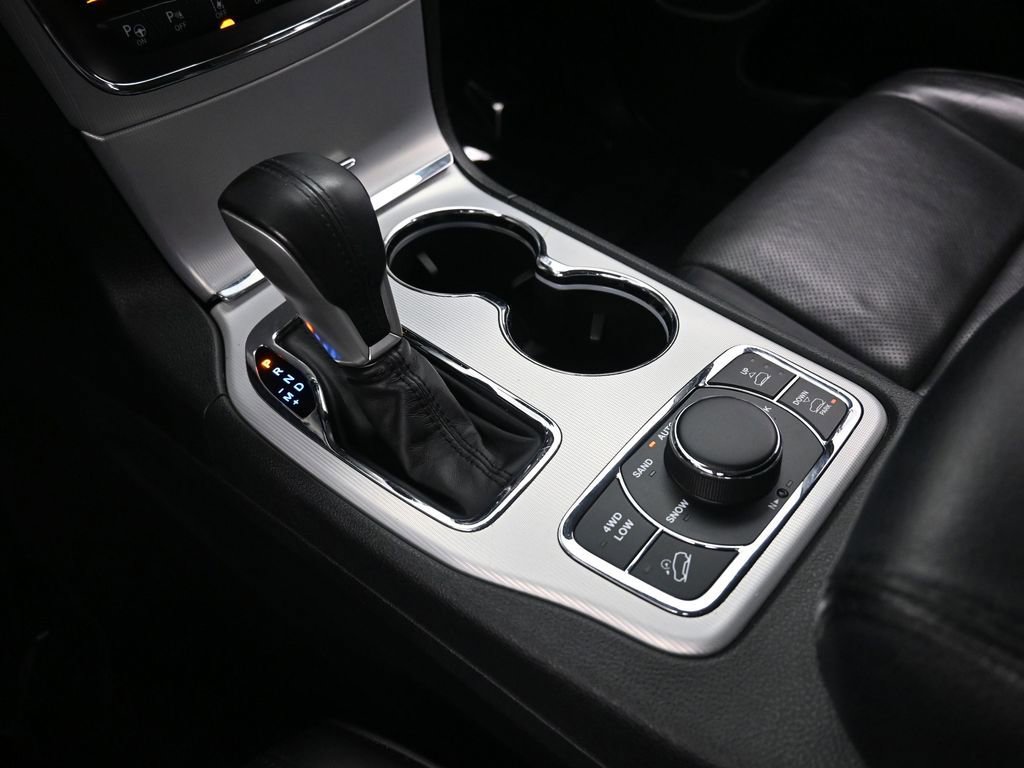 Used 2018 Jeep Grand Cherokee Summit image 34