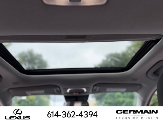 Used 2023 Toyota Corolla Cross LE w/ Moonroof Package AWD/4WD image 16