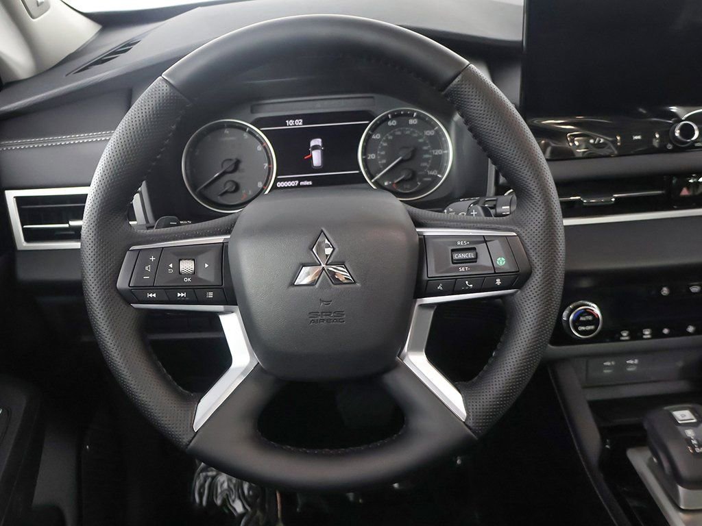 New 2026 Mitsubishi Outlander Trail Edition image 39