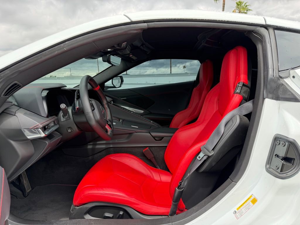 Used 2024 Chevrolet Corvette Stingray Coupe w/ Z51 Performance Package image 4