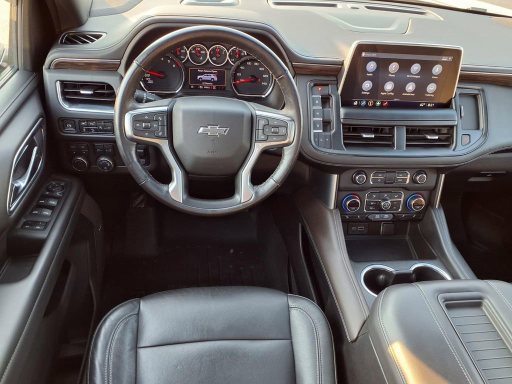 Used 2021 Chevrolet Tahoe Z71 w/ Z71 Signature Package AWD/4WD image 3