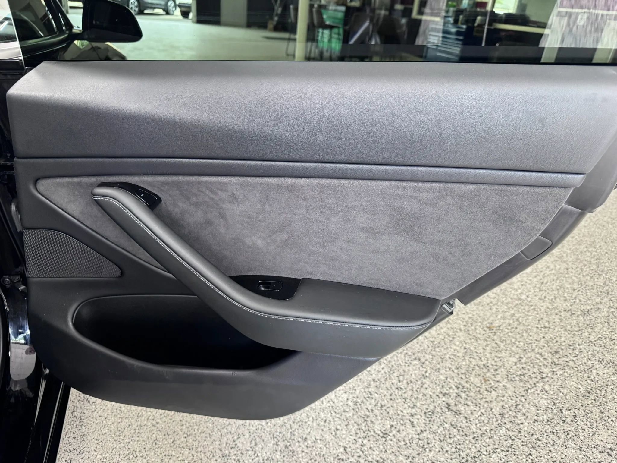 Used 2019 Tesla Model 3 Mid Range RWD image 33