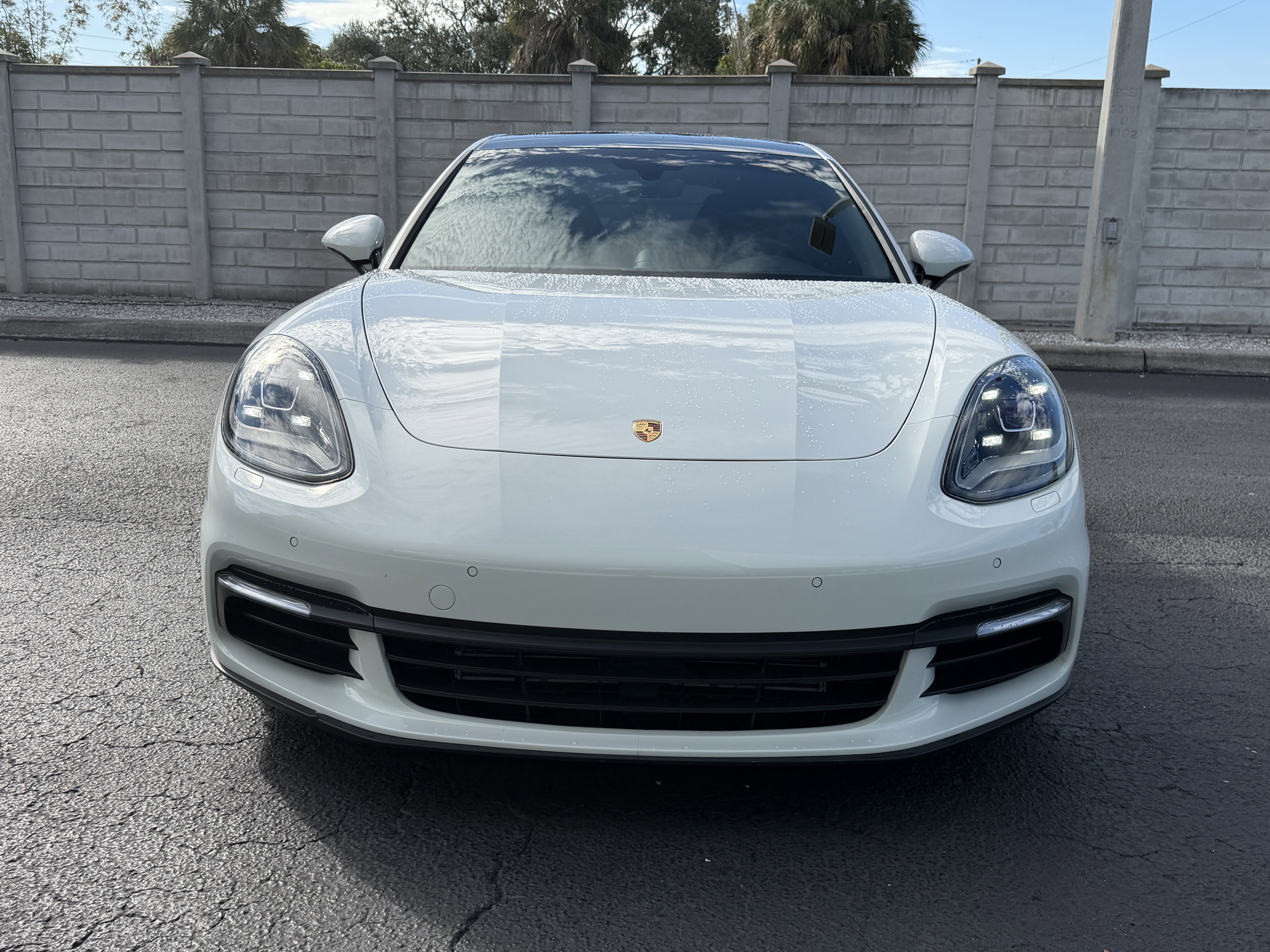 Certified 2020 Porsche Panamera image 10