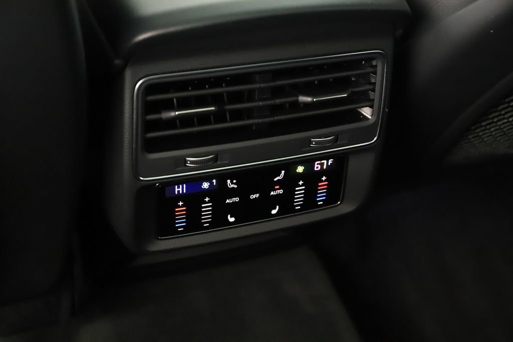 Used 2025 Audi Q7 3.0T Premium Plus w/ Premium Plus Package image 20