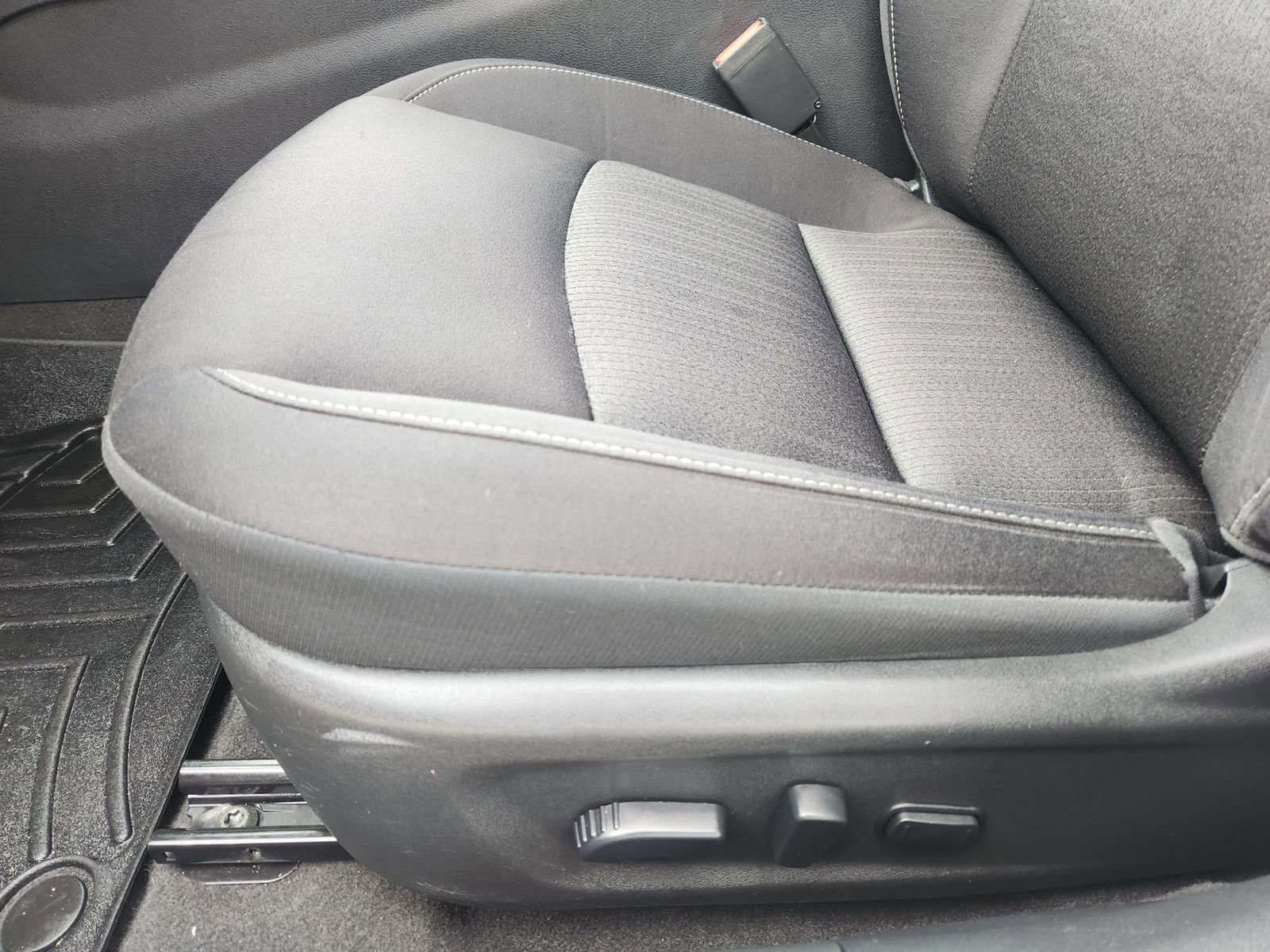 Used 2022 Nissan Altima 2.5 SV w/ SV Premium Package image 26