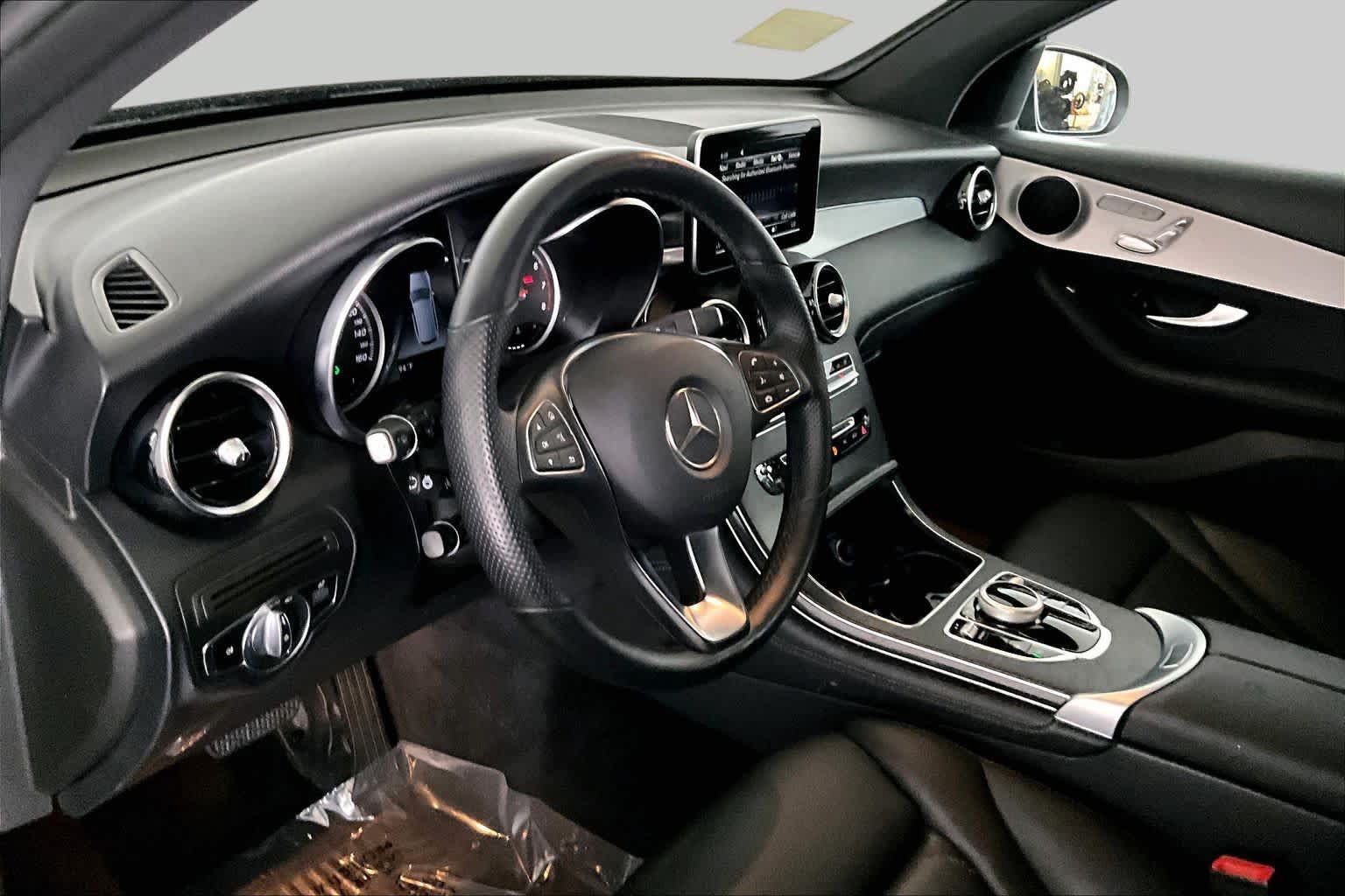 Certified 2019 Mercedes-Benz GLC 300 4MATIC image 18