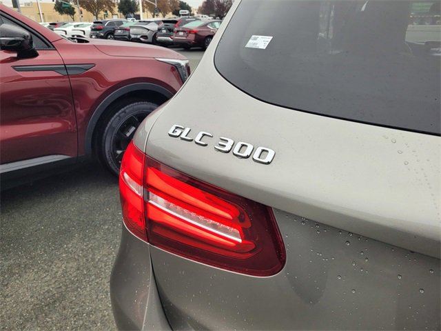 Used 2019 Mercedes-Benz GLC 300 4MATIC image 6