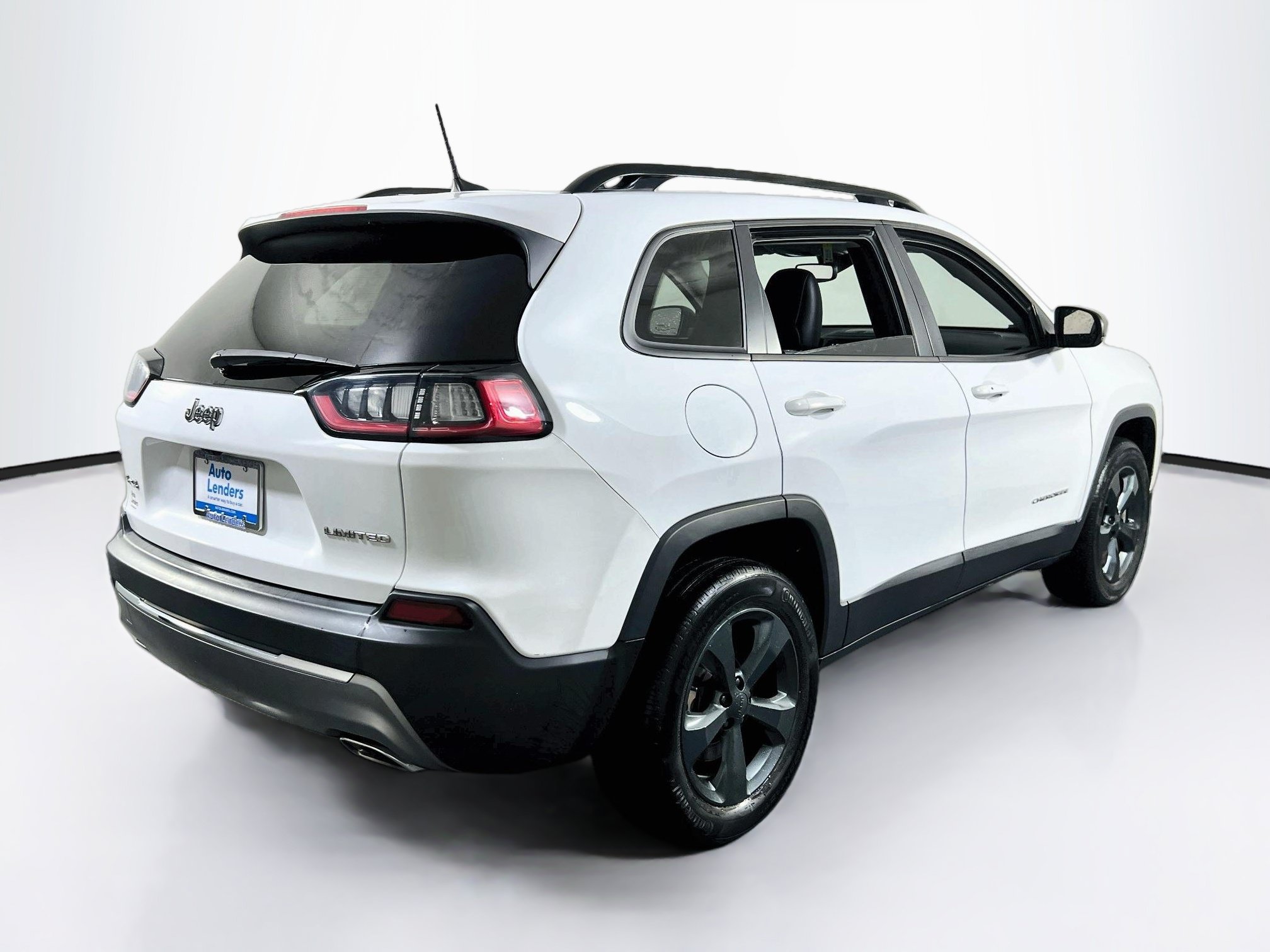 Used 2022 Jeep Cherokee Limited AWD/4WD image 5
