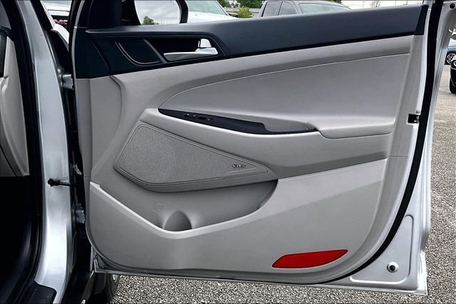 Used 2019 Hyundai Tucson Sport FWD image 26