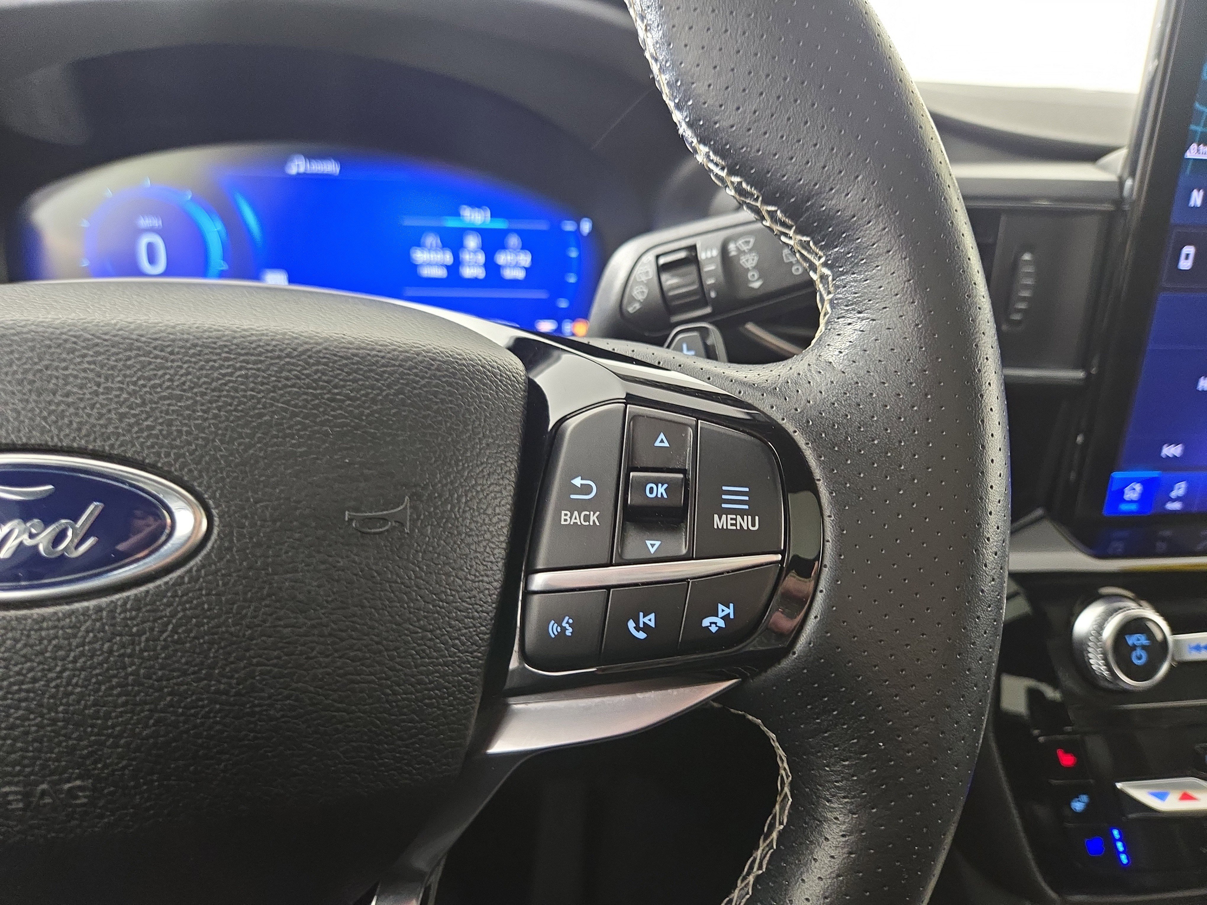 Used 2022 Ford Explorer ST w/ Equipment Group 401A AWD/4WD image 17