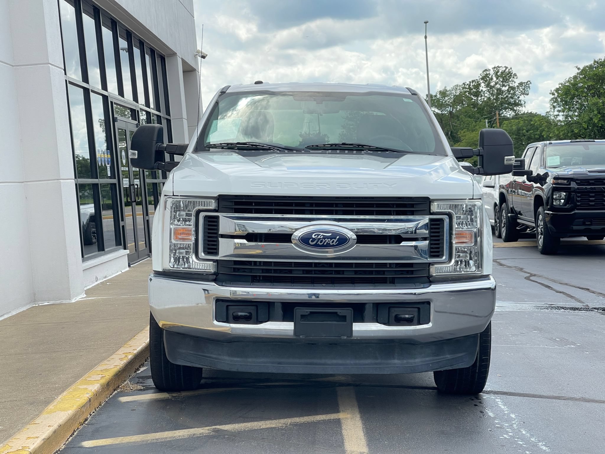Used 2017 Ford F250 XLT AWD/4WD image 8