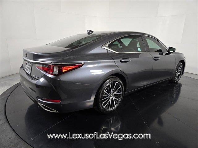 New 2025 Lexus ES 350 w/ Premium Package image 4