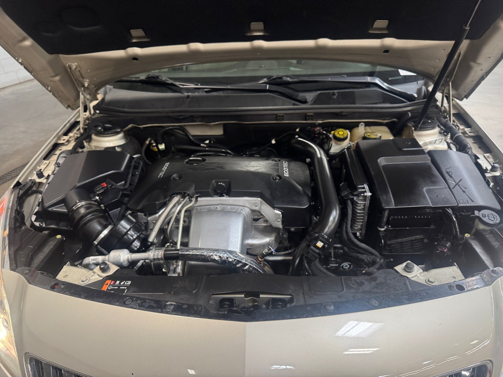 Used 2016 Buick Regal FWD image 21