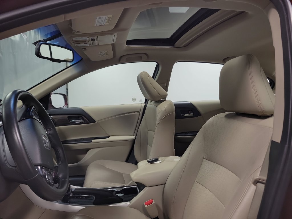 Used 2016 Honda Accord EX-L image 15