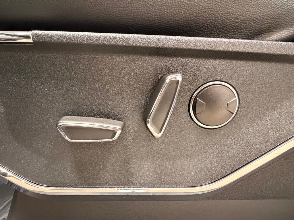 Used 2023 Ford F150 Lariat w/ Equipment Group 502A High AWD/4WD image 31