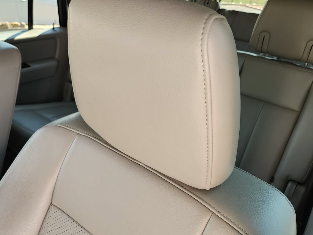 Used 2010 Ford Expedition EL Limited AWD/4WD image 6