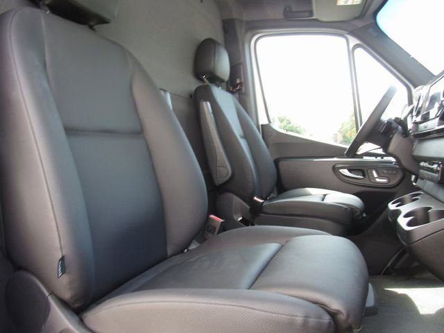 New 2025 Mercedes-Benz Sprinter 2500 image 17