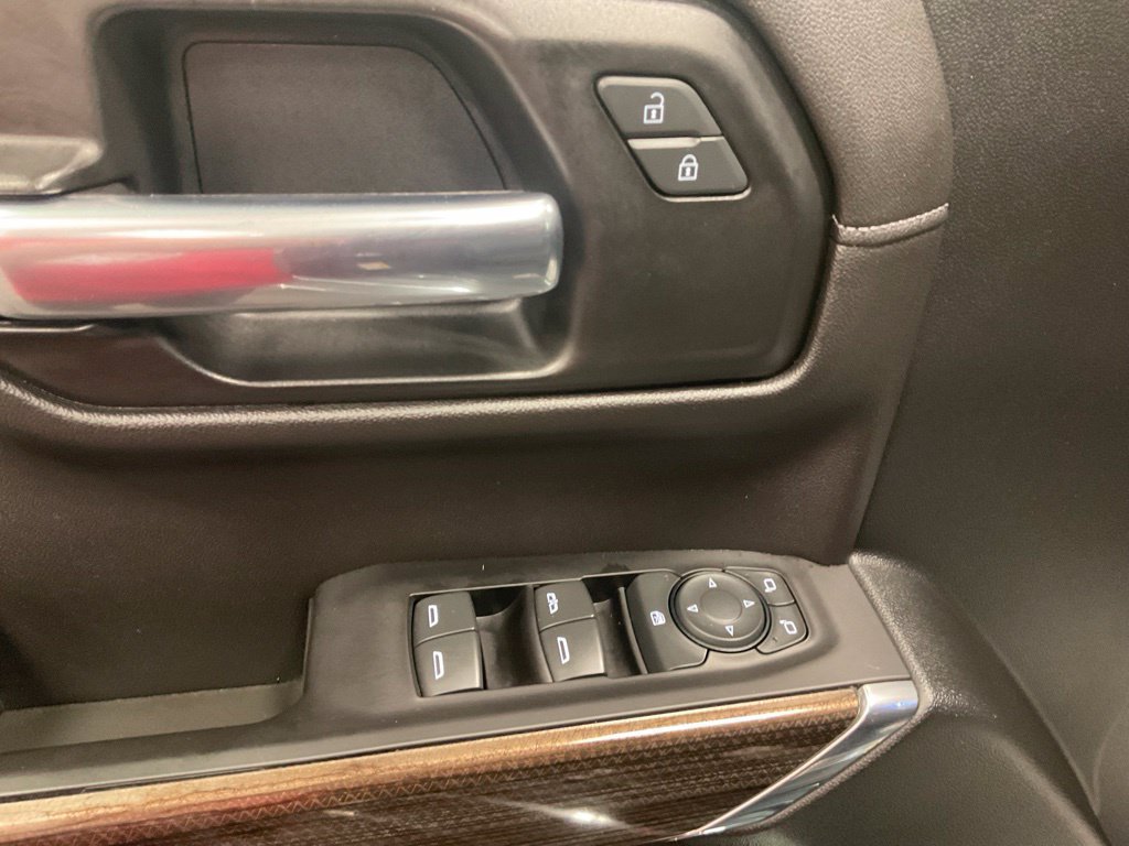 Used 2020 Chevrolet Silverado 1500 RST AWD/4WD image 13