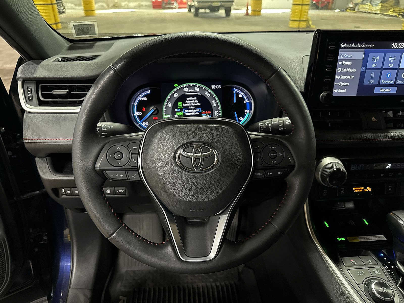 Used 2021 Toyota RAV4 SE w/ Weather & Moonroof Package AWD/4WD image 18